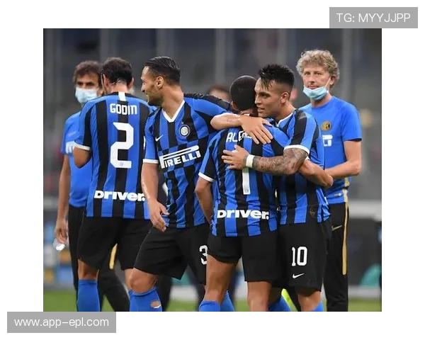 劳塔罗反击中单刀破门，国际米兰扩大领先优势